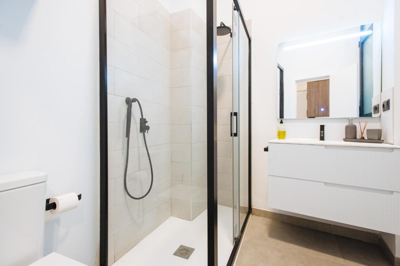 Apartamento Centrico En La Calle Cruz Verde, 10 เซบีญา ภายนอก รูปภาพ