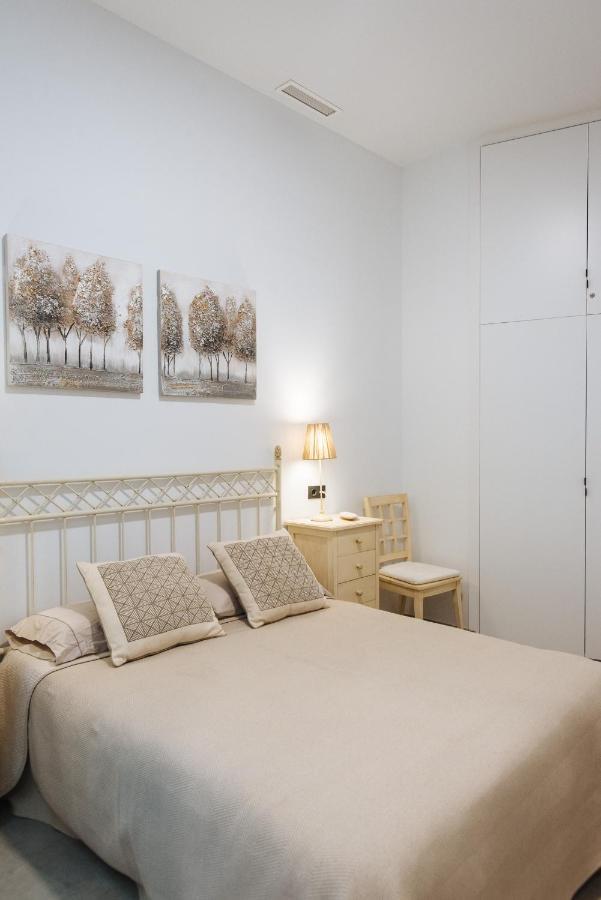Apartamento Centrico En La Calle Cruz Verde, 10 เซบีญา ภายนอก รูปภาพ