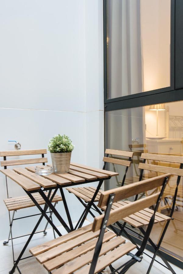 Apartamento Centrico En La Calle Cruz Verde, 10 เซบีญา ภายนอก รูปภาพ