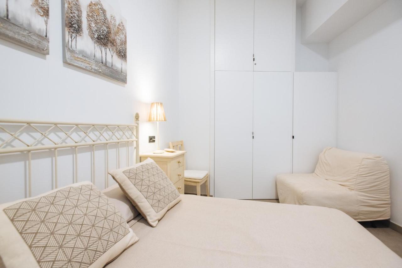 Apartamento Centrico En La Calle Cruz Verde, 10 เซบีญา ภายนอก รูปภาพ