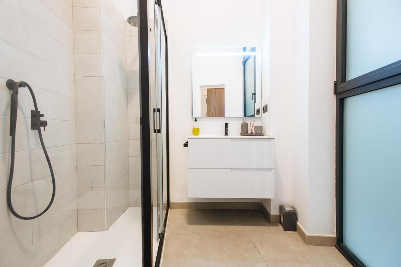 Apartamento Centrico En La Calle Cruz Verde, 10 เซบีญา ภายนอก รูปภาพ