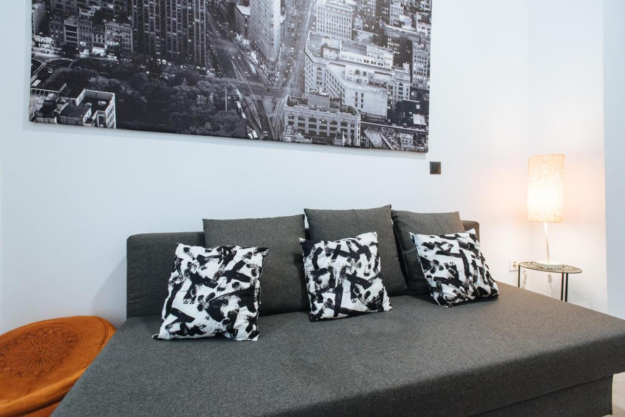 Apartamento Centrico En La Calle Cruz Verde, 10 เซบีญา ภายนอก รูปภาพ